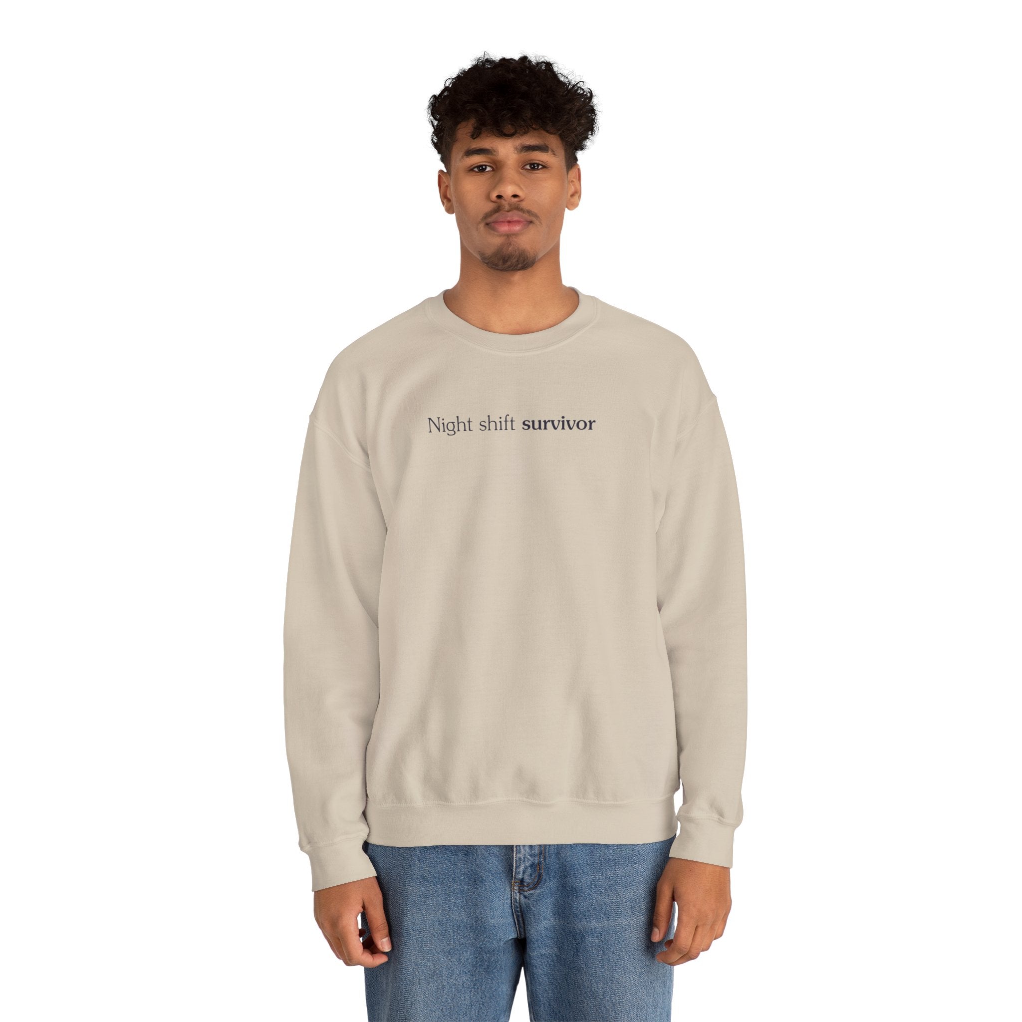 Night shift survivor - Crewneck Sweatshirt